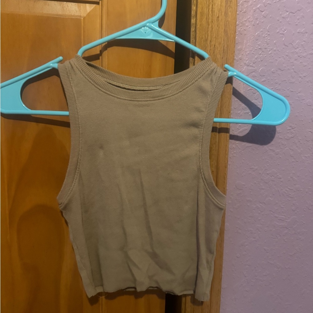 Crop top
